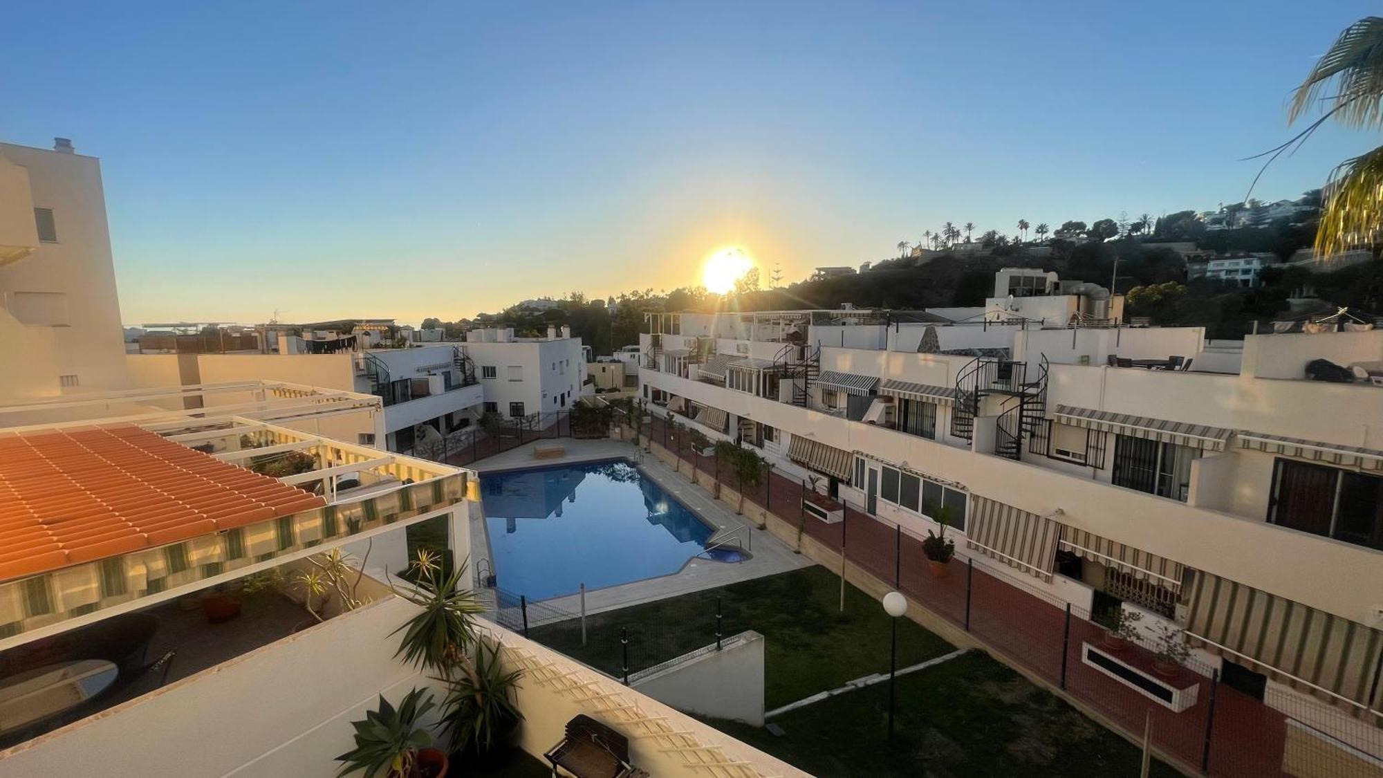 Apartamento Con Vista A La Piscina Apartment Benalmadena Exterior photo